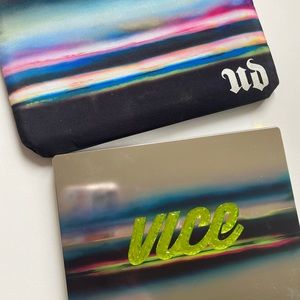 Urban Decay Vice Eyeshadow Palette 3 - used
